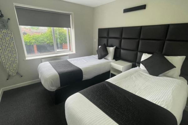 Ryan I Air I Bnb - 102 Mill Street - Free Parking Liverpool Bagian luar foto