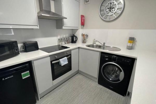 Ryan I Air I Bnb - 102 Mill Street - Free Parking Liverpool Ruang foto
