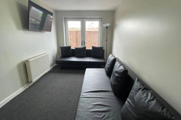 Ryan I Air I Bnb - 102 Mill Street - Free Parking Liverpool Ruang foto
